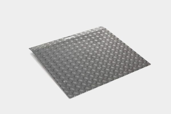 Rampa de acces din aluminiu. Inaltime regalbila 7,5-12 cm